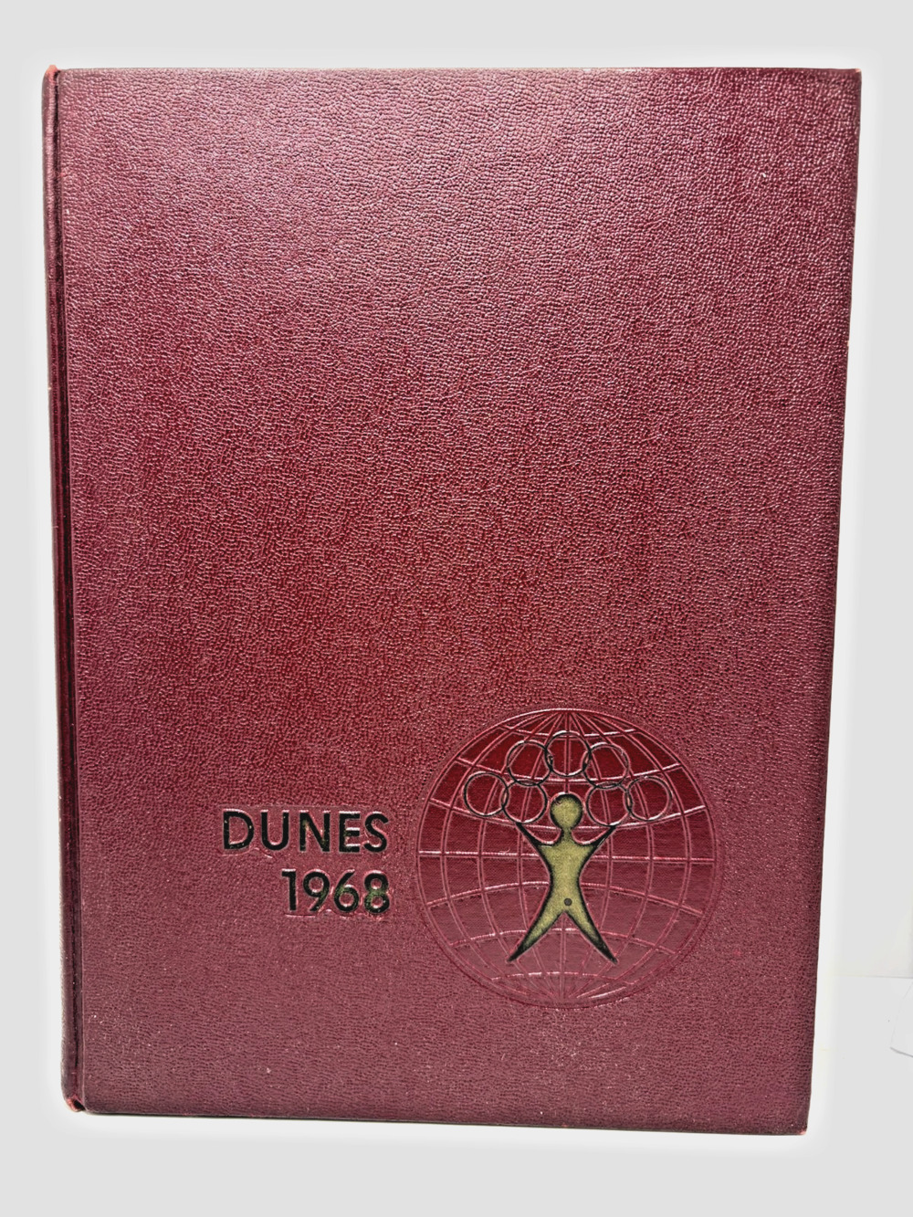 1968 " Dunes " Hammond High School Year Book Hammond Indiana .. Nice